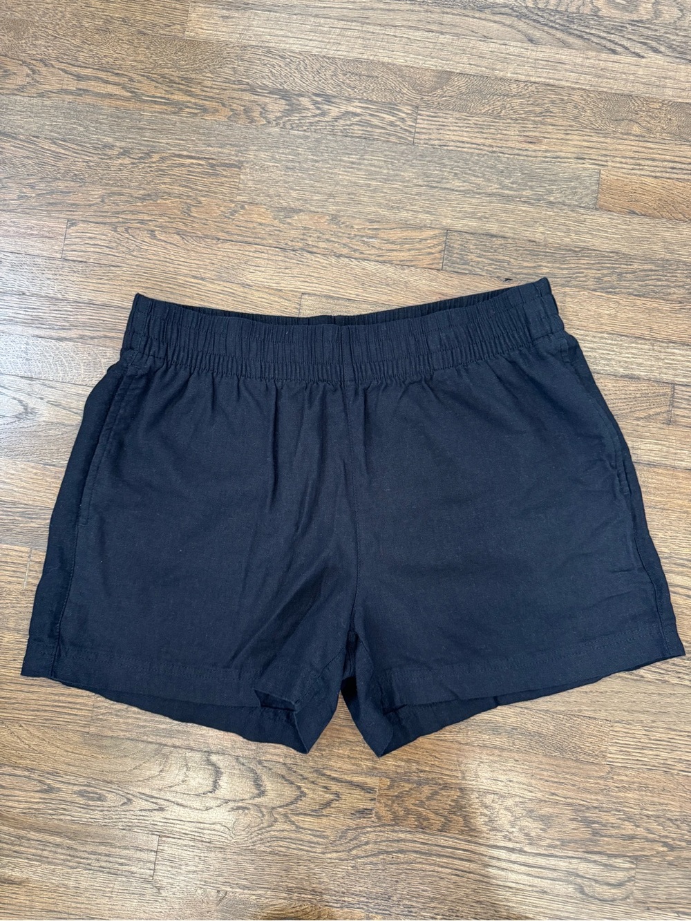 NWOT Old Navy Black Linen Blend Shorts Medium